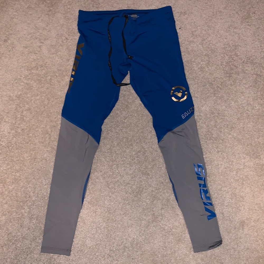 Virus Leggings